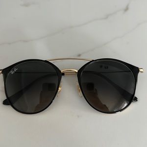 Ray-Ban RB3546 52